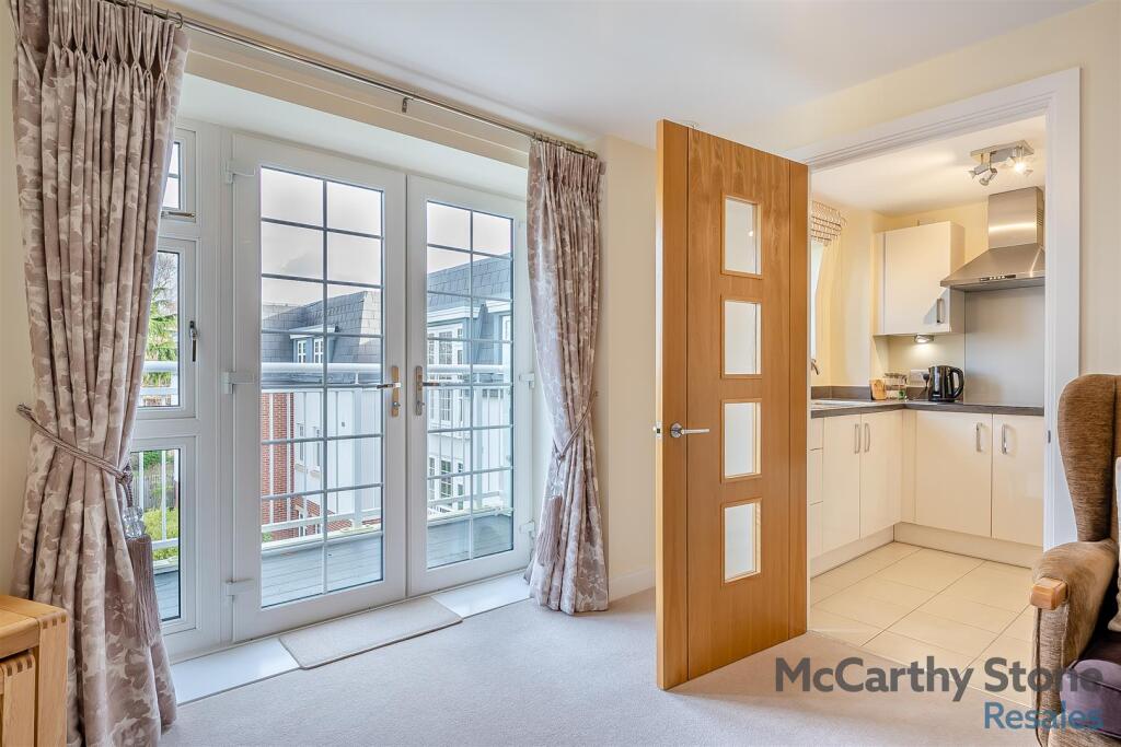 Additional image 8 of Brueton Place, 218 - 220 Blossomfield Road, Solihull, West Midlands, B91 1PT