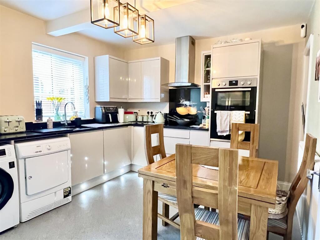 Additional image 3 of Worlds End Lane, Birmingham