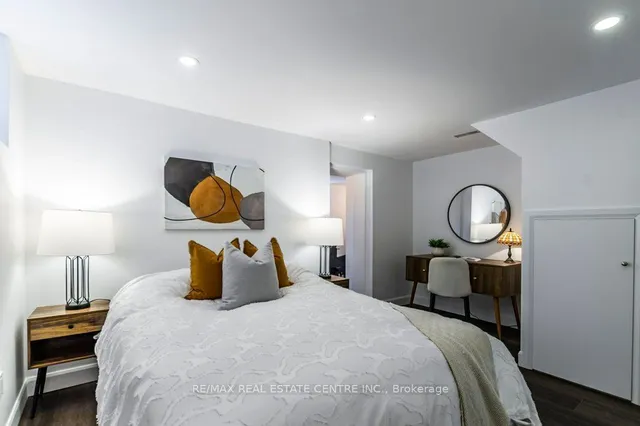 Additional image 25 of 12 Mckenzie Ave