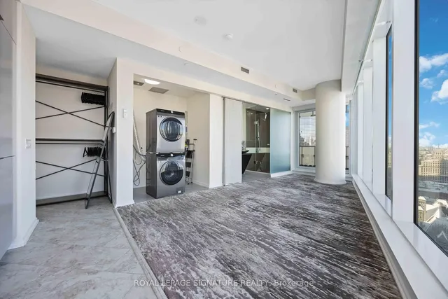 Additional image 14 of 197 Yonge St Unit 2612