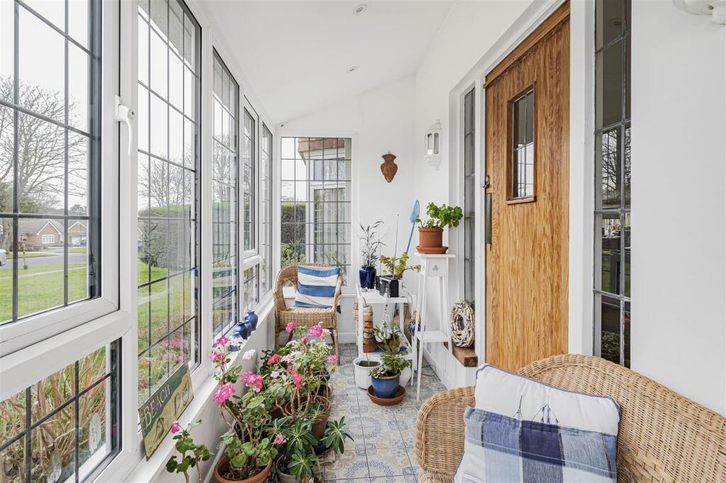 Additional image 23 of Chyngton Way, Seaford