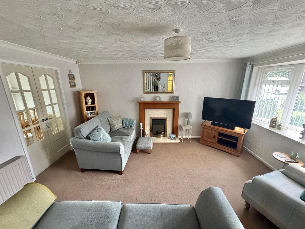 Additional image 7 of Burghley Drive, West Bromwich, B71 3LX