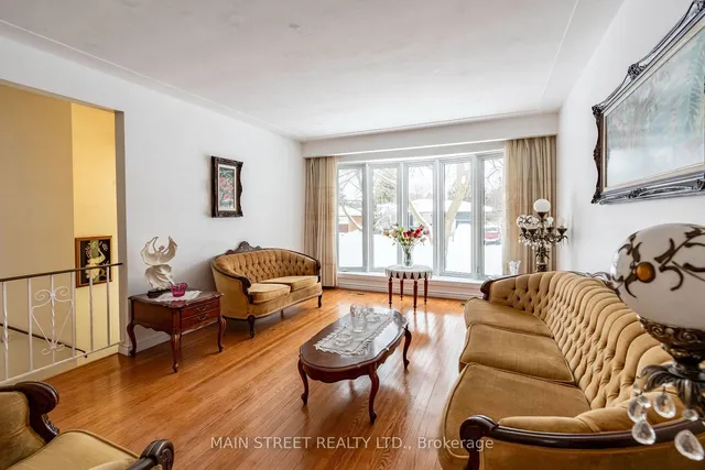 Additional image 6 of 92 Queenston Cres