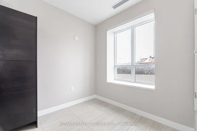 Additional image 13 of 40 Via Rosedale Way Unit 104