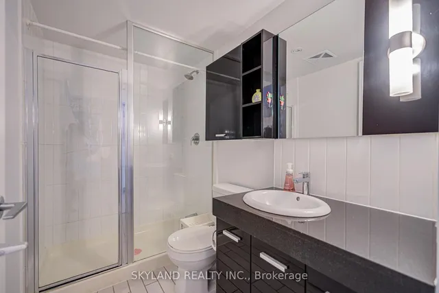 Additional image 20 of 19 Singer Crt Unit 1618