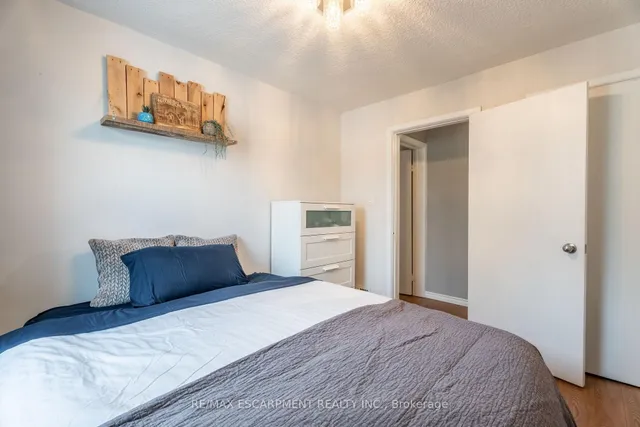 Additional image 18 of 15 Eastvale Pl