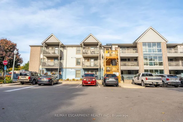 2010 Cleaver Ave Unit 109