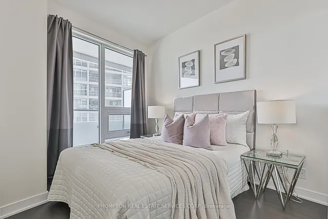 Additional image 22 of 2221 YONGE St Unit 2203