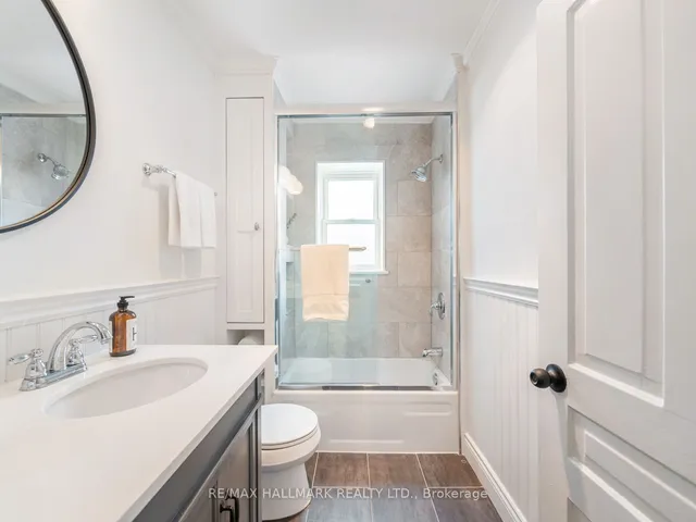 Additional image 33 of 49 Dearbourne Ave