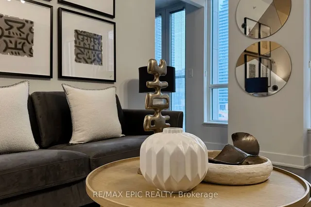 Additional image 5 of 955 Bay St Unit 510