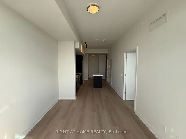 Additional image 17 of 15 Ellerslie Ave Unit LPH07