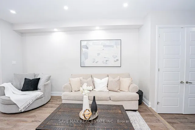 Additional image 20 of 228 Histand Tr