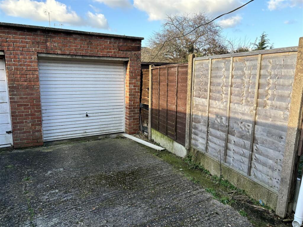 Additional image 11 of Fitzworth Avenue, Poole