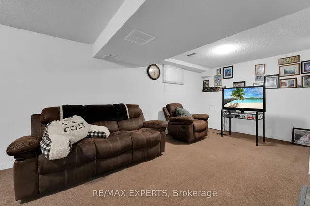 Additional image 24 of 155 Arleta Ave