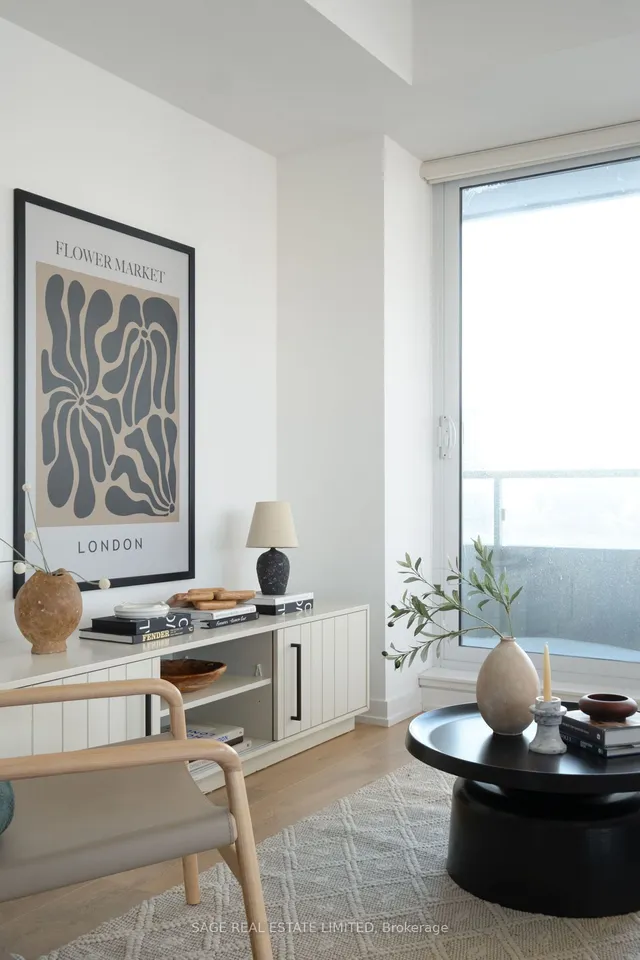 Additional image 6 of 225 Sumach St Unit 805W