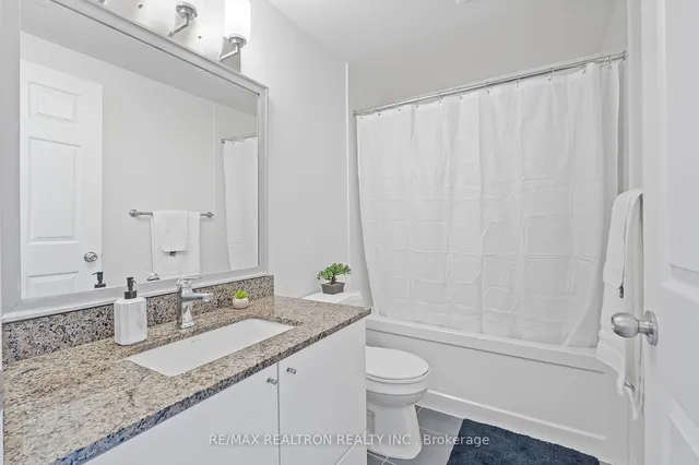 Additional image 11 of 55 Eglinton Ave Unit 1001