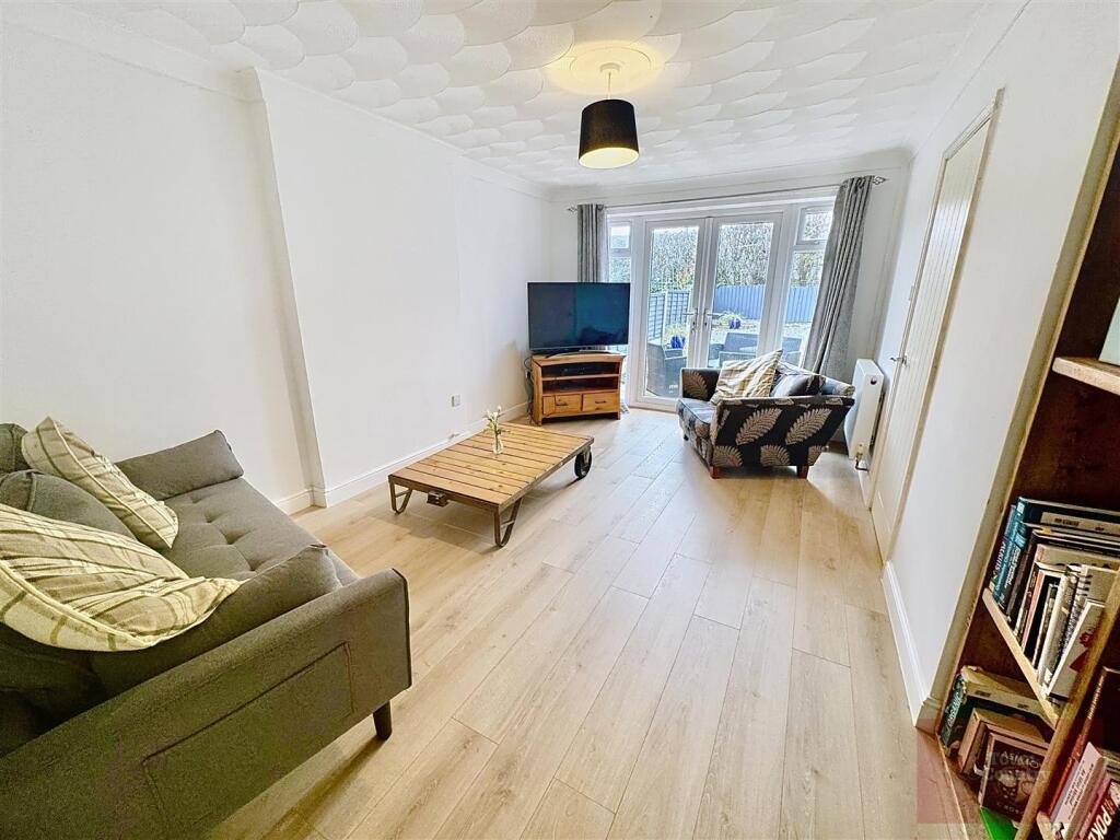 Additional image 4 of Griffin Close, Chester