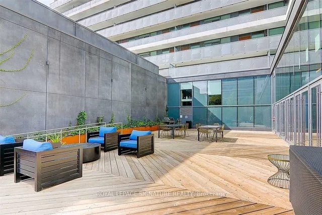 Additional image 33 of 160 Flemington Rd Unit 906