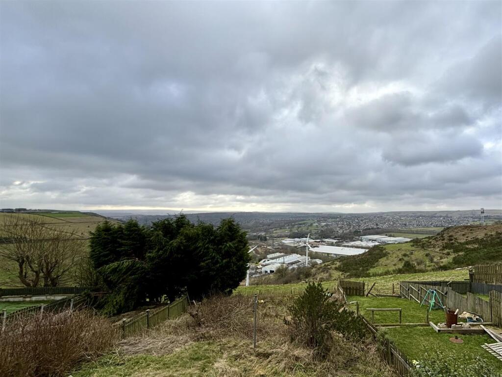 Additional image 10 of Roper Lane, Queensbury, Bradford