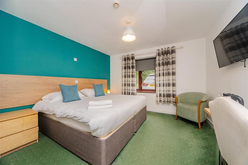 Additional image 17 of Rhoose