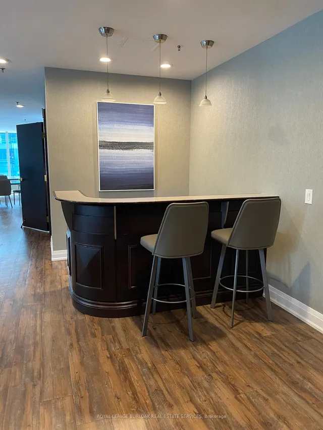 Additional image 35 of 30 Grand Trunk Cres Unit 709