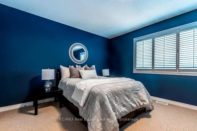 Additional image 17 of 4128 Galileo Common