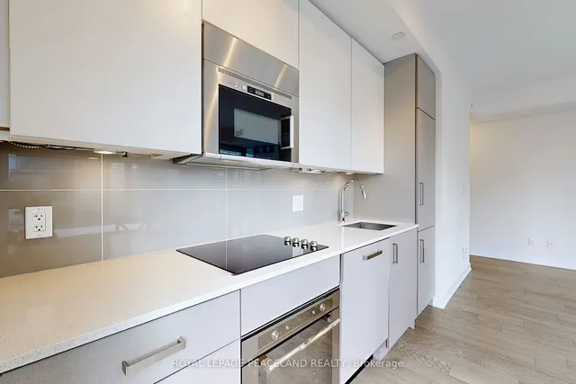 Additional image 9 of 17 Dundonald St Unit 910