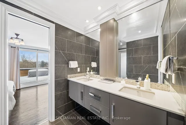 Additional image 32 of 6 Penwood Cres