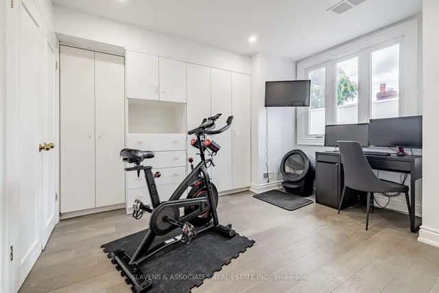 Additional image 24 of 1356 Bathurst St Unit 1