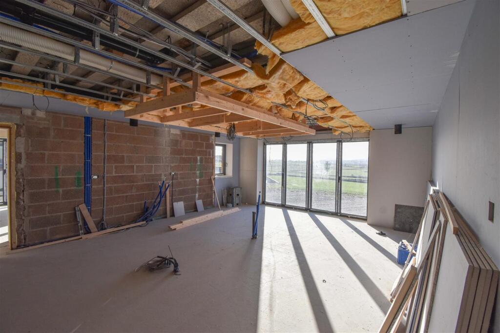 Additional image 5 of Bowscar