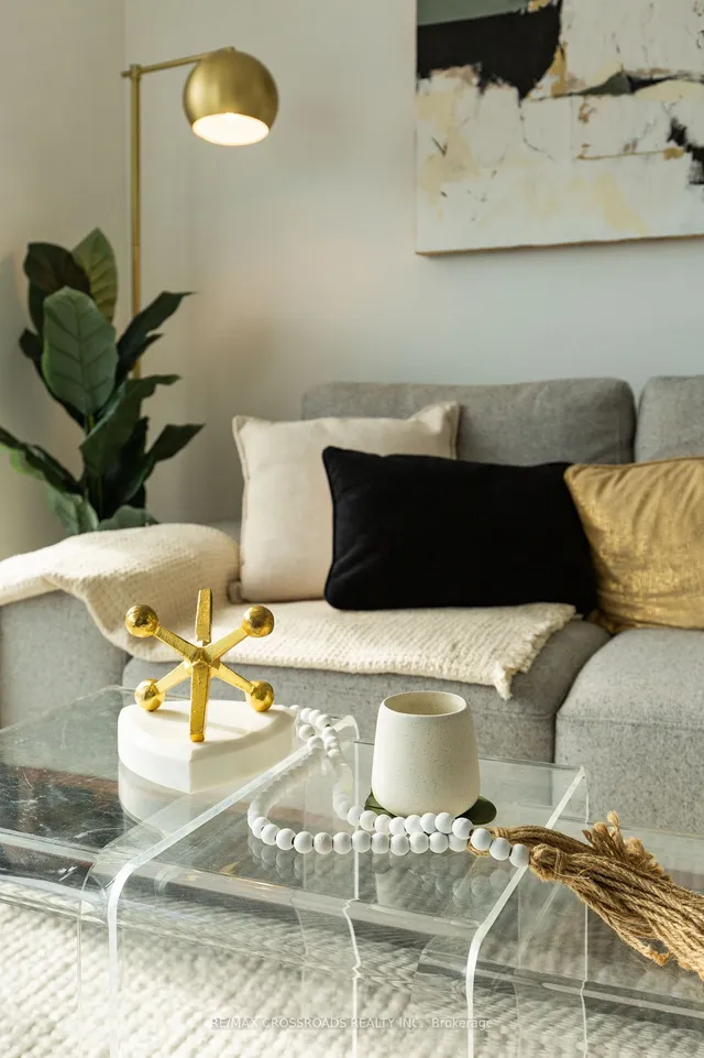 Additional image 14 of 400 Adelaide Ave Unit 2104