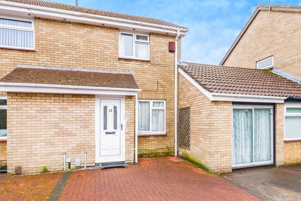 Primary image of Richard Lewis Close, Cardiff