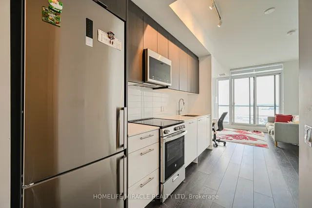 Additional image 8 of 215 Veterans Dr Unit 1102