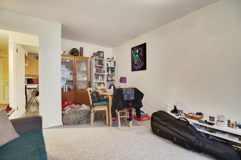 Additional image 3 of Woodhall Court, Welwyn Garden City