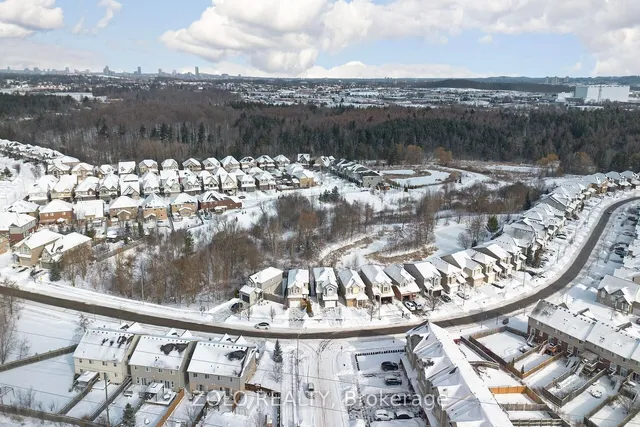 Additional image 23 of 174 Parkvale Dr