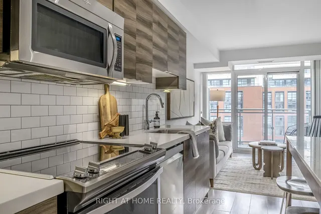 Additional image 9 of 525 Adelaide St Unit 1622