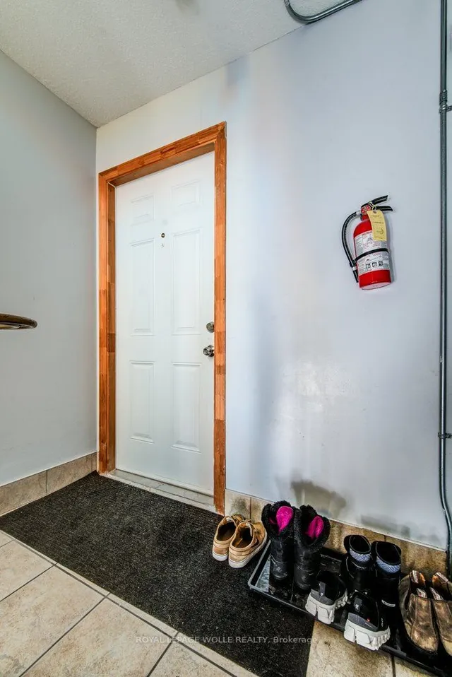 Additional image 13 of 103 Vicmount Dr