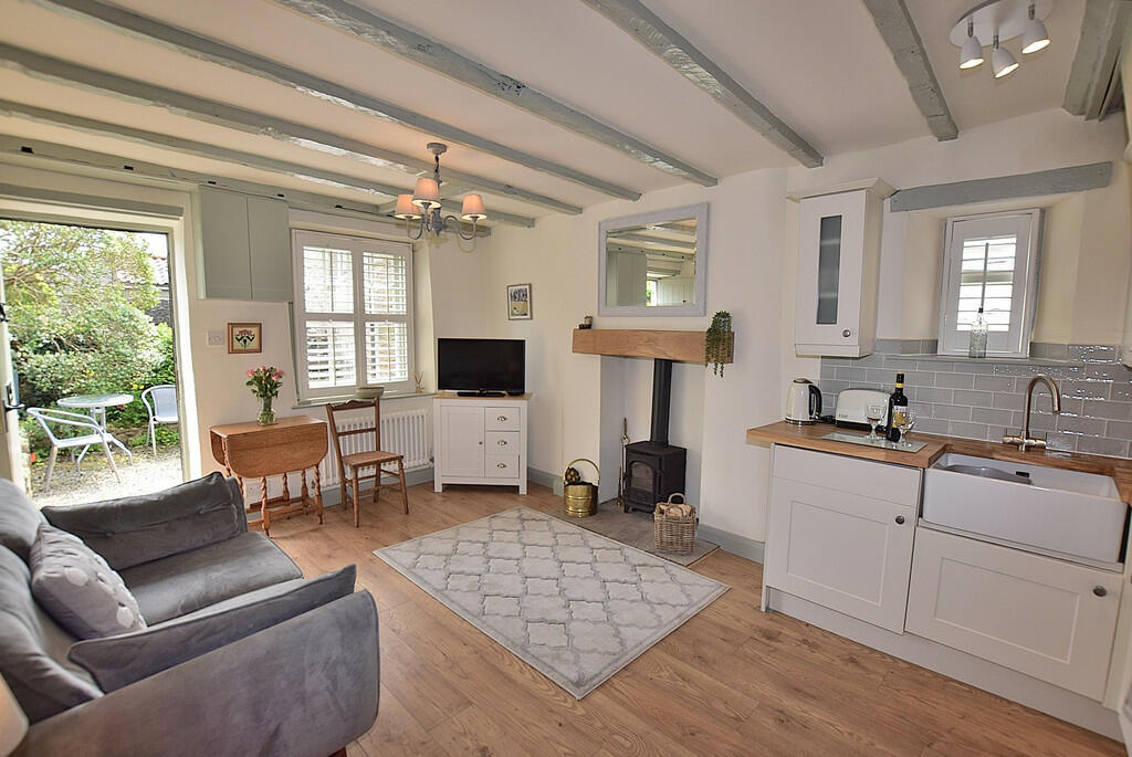 Additional image 5 of Youngs Yard, Richmond