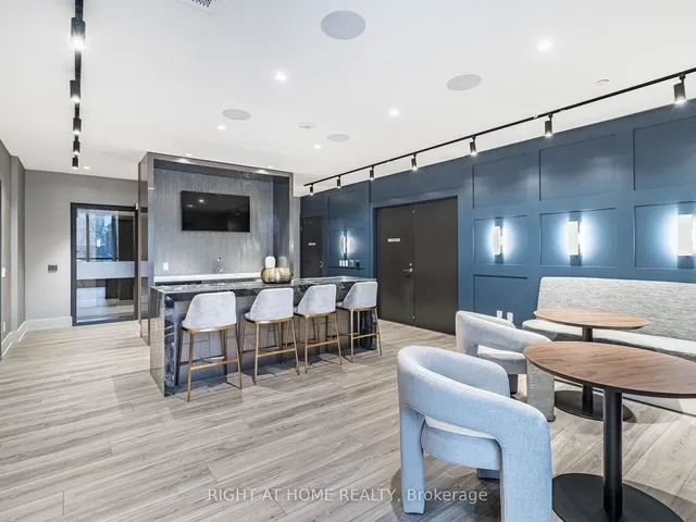 Additional image 5 of 286 Main St Unit 314