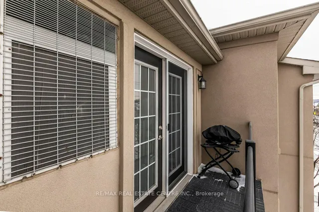 Additional image 19 of 1360 Main St Unit 409