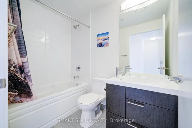 Additional image 19 of 199 Richmond St Unit 1402