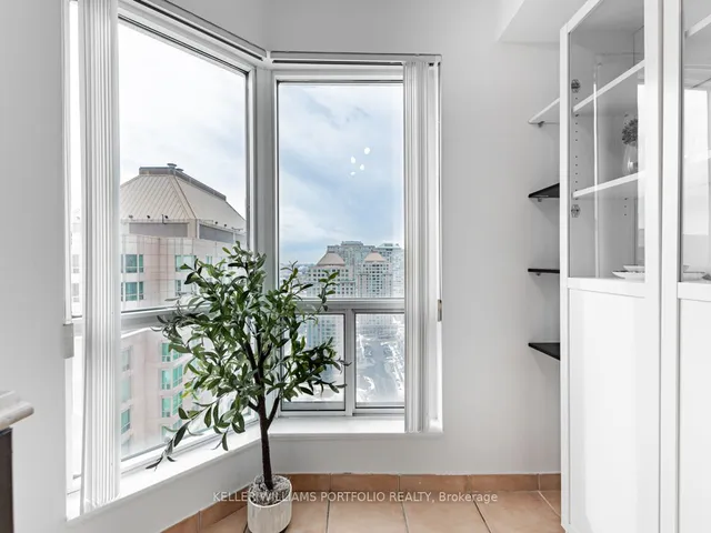 Additional image 10 of 11 Lee Centre Dr Unit PH208