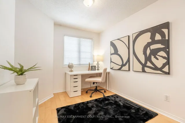 Additional image 21 of 2025 Cleaver Ave Unit 35