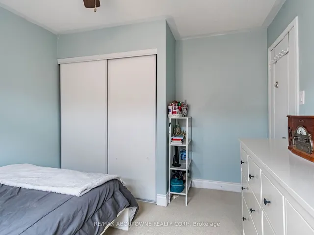 Additional image 37 of 1030 Donnelly St