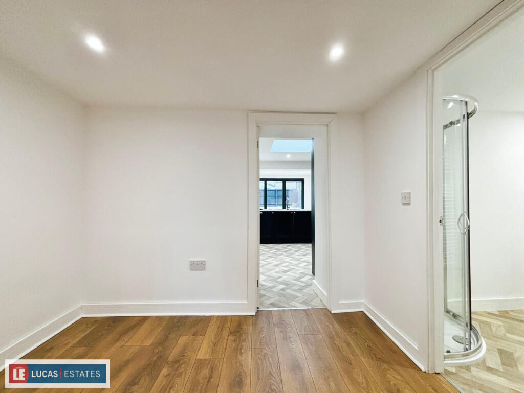 Additional image 10 of High Street, Nelson