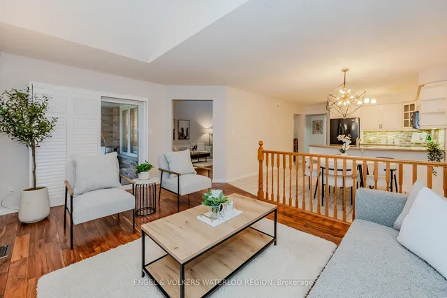 Additional image 14 of 38 Candle Cres