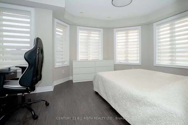 Additional image 19 of 1812 Burnhamthorpe Rd Unit 01