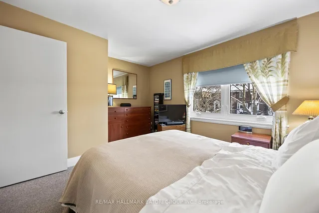 Additional image 11 of 20 Rowley Ave