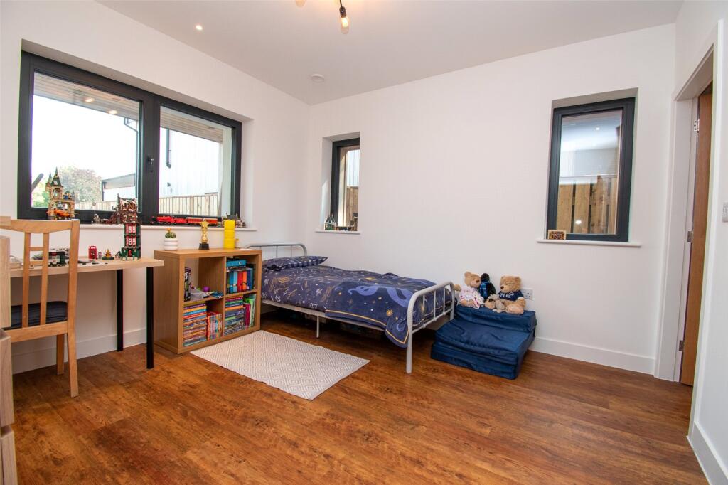 Additional image 23 of Park Street Lane, Park Street, St. Albans, Hertfordshire, AL2