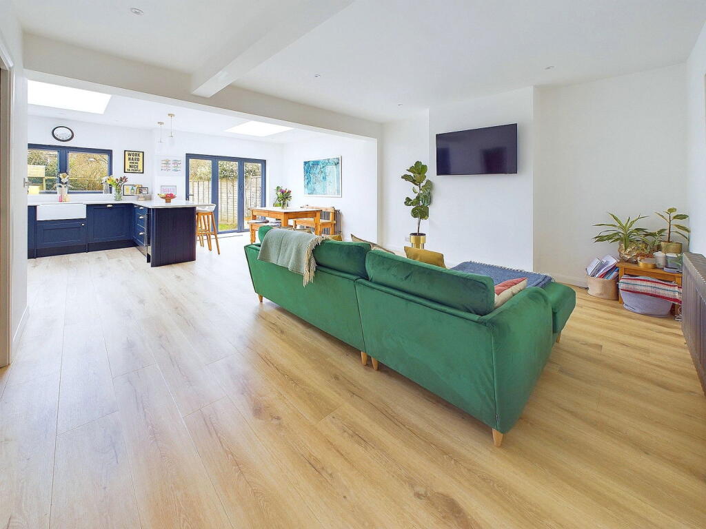 Additional image 8 of Adur Avenue, Shoreham by Sea